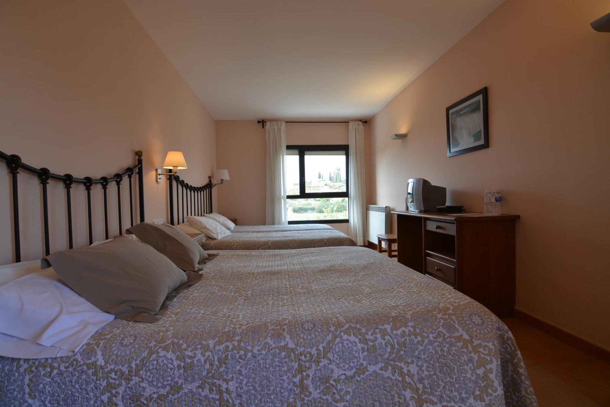 Hotel Era Conte بييرج الغرفة الصورة